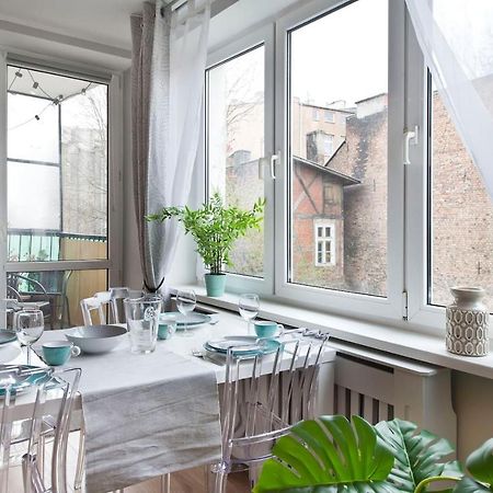 Stay Hip In Vibrant Centrally Located Apartment In Old Town Gdansk Exterior foto