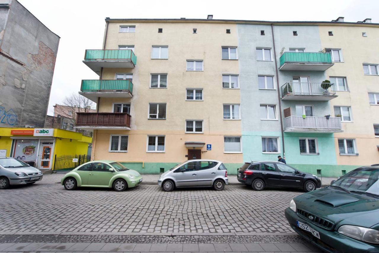 Stay Hip In Vibrant Centrally Located Apartment In Old Town Gdansk Exterior foto